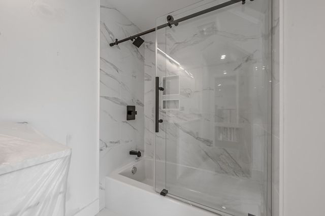 36 Belvidere Rd, Haverhill, MA 01830
