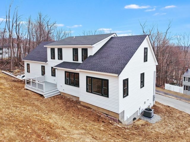 36 Belvidere Rd, Haverhill, MA 01830