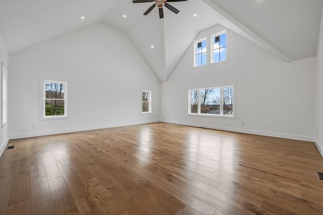 36 Belvidere Rd, Haverhill, MA 01830