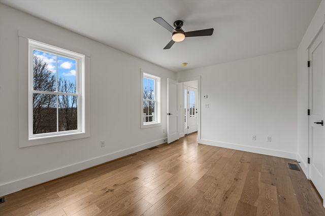 36 Belvidere Rd, Haverhill, MA 01830