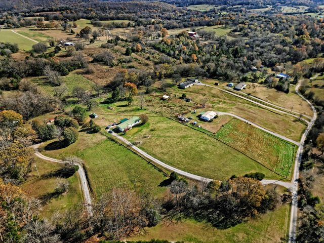 373 Martin Ln, Alexandria, TN 37012