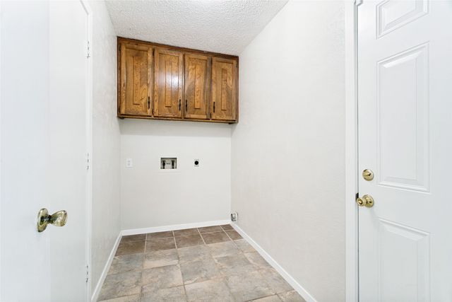 1117 S Thornbush Circle, Arlington, TX 76013