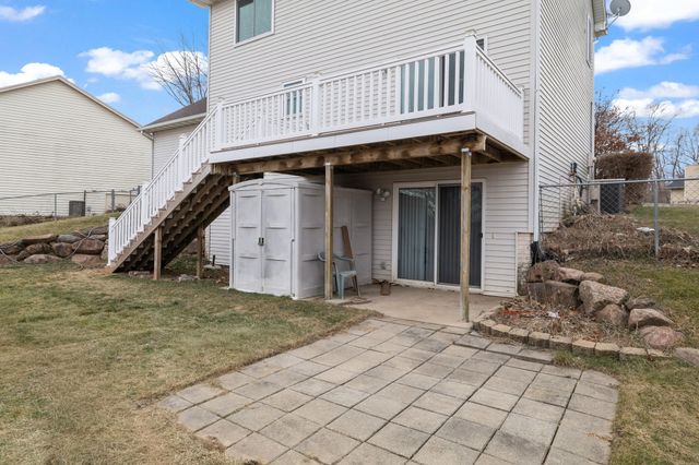 332 E Burnham Avenue, Des Moines, IA 50315