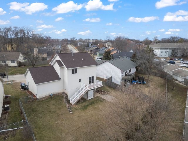 332 E Burnham Avenue, Des Moines, IA 50315