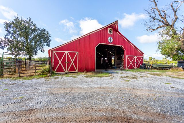 4832 Balls Ferry Road, Anderson, CA 96007