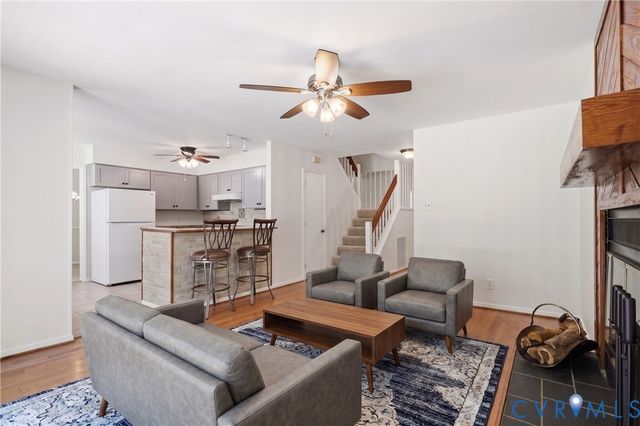 2409 Copper Hill Pl, Midlothian, VA 23112