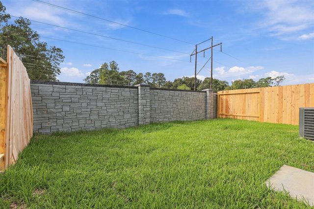 17222 Cymbal Lane, Conroe, TX 77306