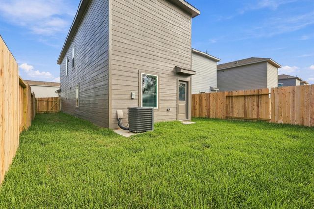 17222 Cymbal Lane, Conroe, TX 77306