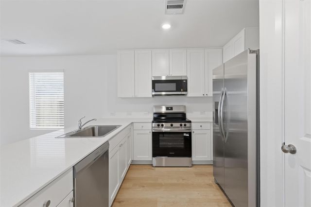 17222 Cymbal Lane, Conroe, TX 77306
