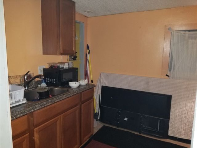 187 Boyden Street, Woonsocket, RI 02895