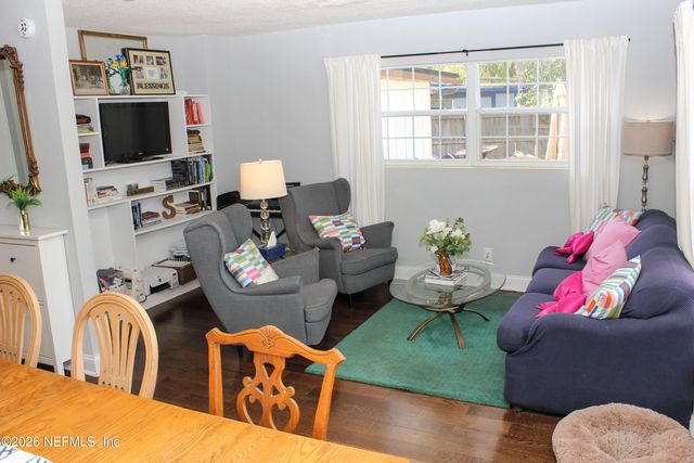 3637 PIZARRO Road, Jacksonville, FL 32217