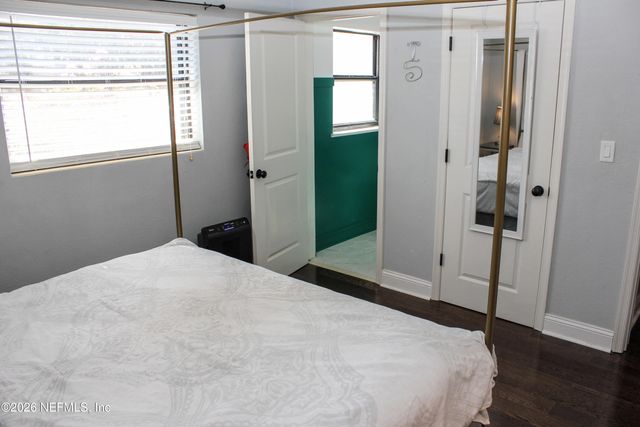 3637 PIZARRO Road, Jacksonville, FL 32217