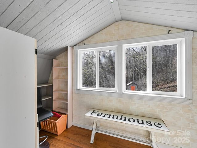 90 Davidson Gap Road, Leicester, NC 28748