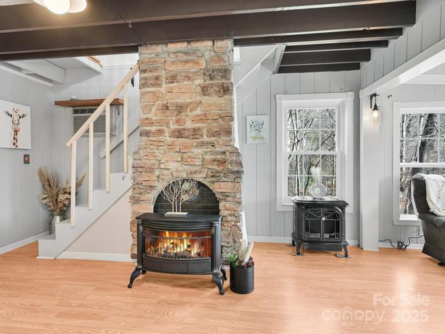 90 Davidson Gap Road, Leicester, NC 28748