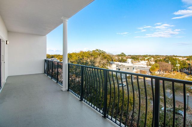 113 SE Brooks Street 501, Fort Walton Beach, FL 32548