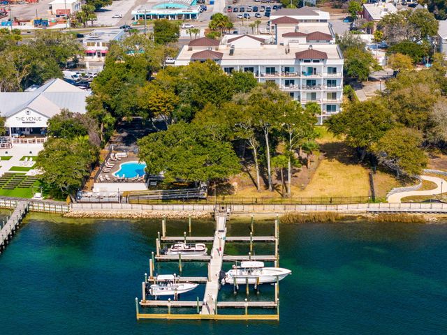 113 SE Brooks Street 501, Fort Walton Beach, FL 32548