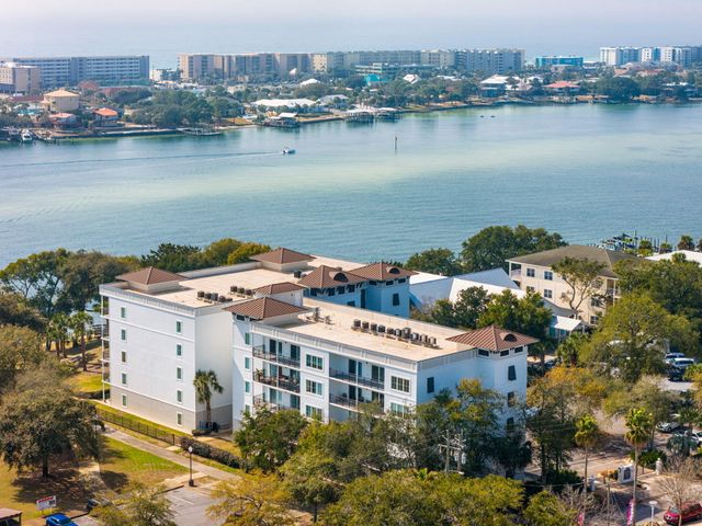 113 SE Brooks Street 501, Fort Walton Beach, FL 32548