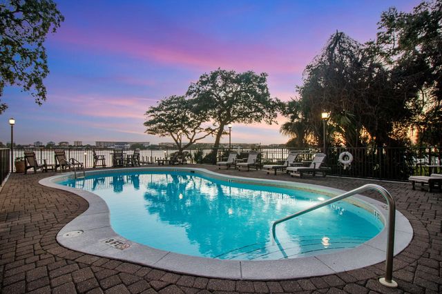 113 SE Brooks Street 501, Fort Walton Beach, FL 32548