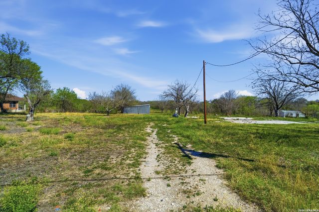 901 Fm 1620, Seguin, TX 78155