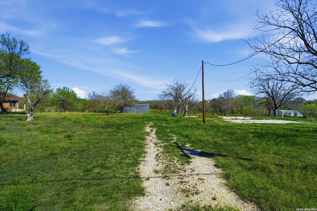 901 Fm 1620, Seguin, TX 78155