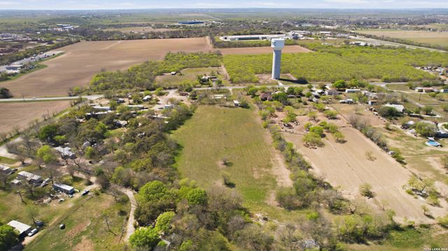 901 Fm 1620, Seguin, TX 78155