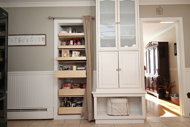 348 Lynn Fells Parkway, Saugus, MA 01906