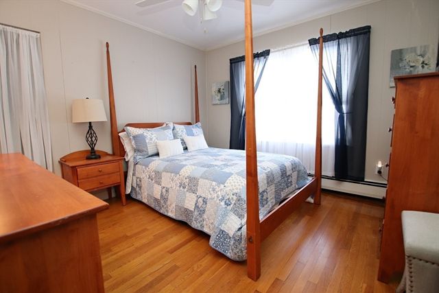 348 Lynn Fells Parkway, Saugus, MA 01906