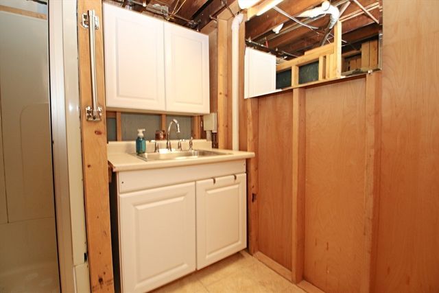 348 Lynn Fells Parkway, Saugus, MA 01906