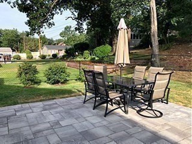 348 Lynn Fells Parkway, Saugus, MA 01906