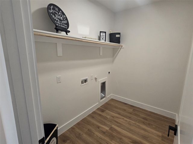 1500 Brackens Street, Waxahachie, TX 75165