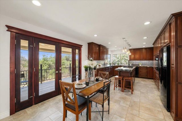 7955 Bullard Dr, Newcastle, CA 95658