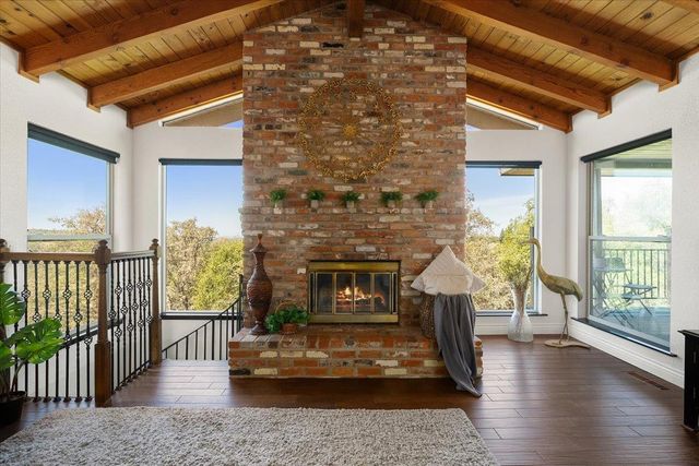 7955 Bullard Dr, Newcastle, CA 95658