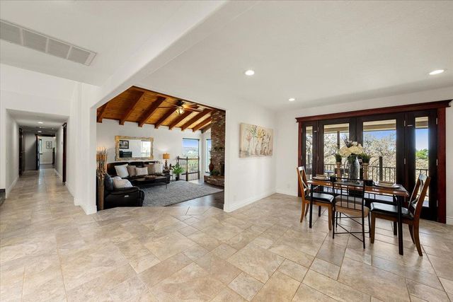 7955 Bullard Dr, Newcastle, CA 95658