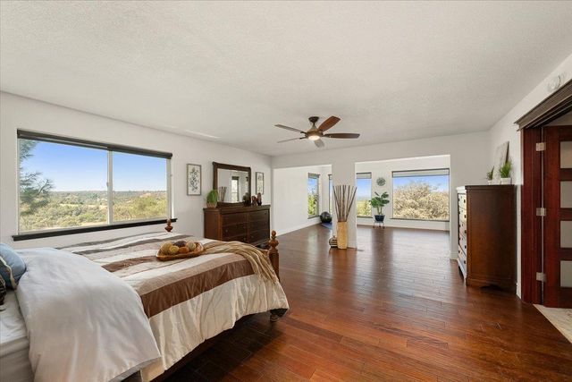 7955 Bullard Dr, Newcastle, CA 95658