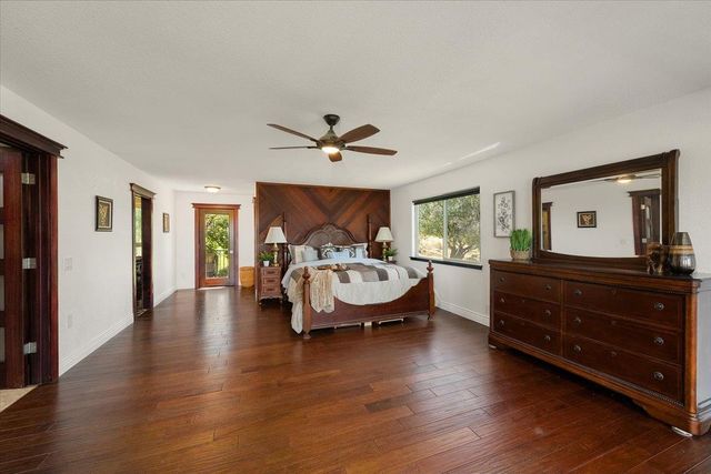 7955 Bullard Dr, Newcastle, CA 95658