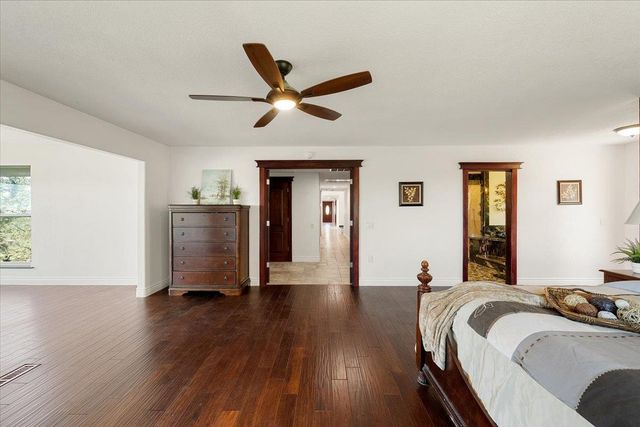 7955 Bullard Dr, Newcastle, CA 95658
