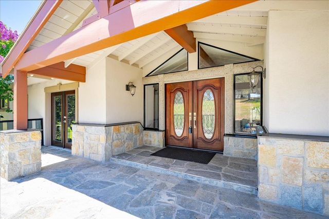 7955 Bullard Dr, Newcastle, CA 95658