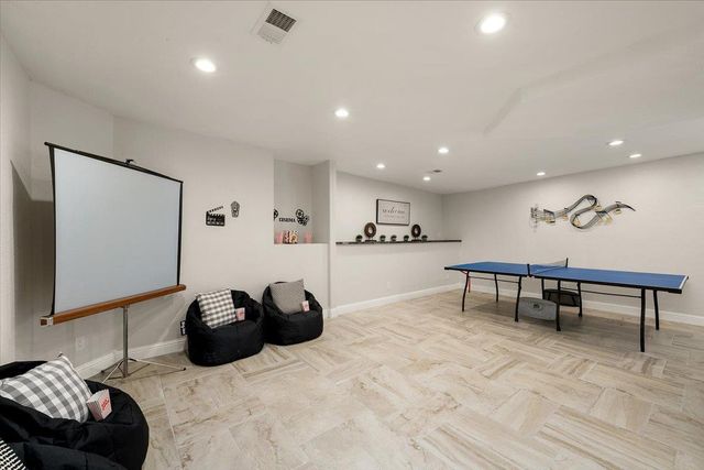 7955 Bullard Dr, Newcastle, CA 95658