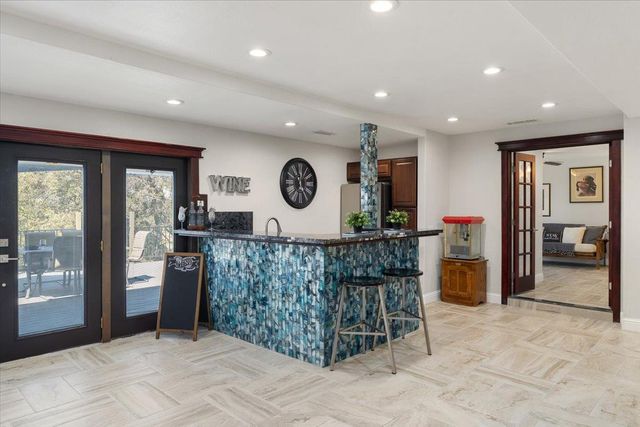 7955 Bullard Dr, Newcastle, CA 95658