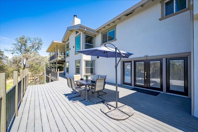 7955 Bullard Dr, Newcastle, CA 95658