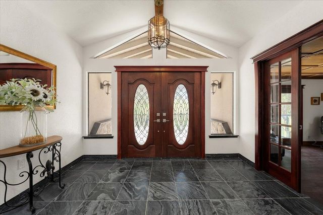 7955 Bullard Dr, Newcastle, CA 95658
