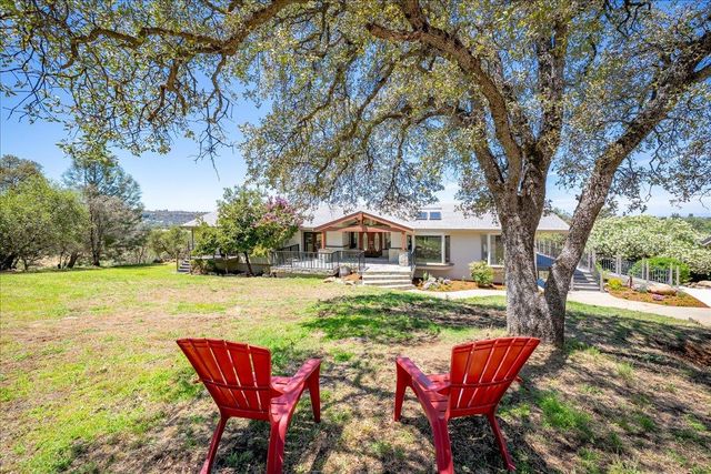 7955 Bullard Dr, Newcastle, CA 95658