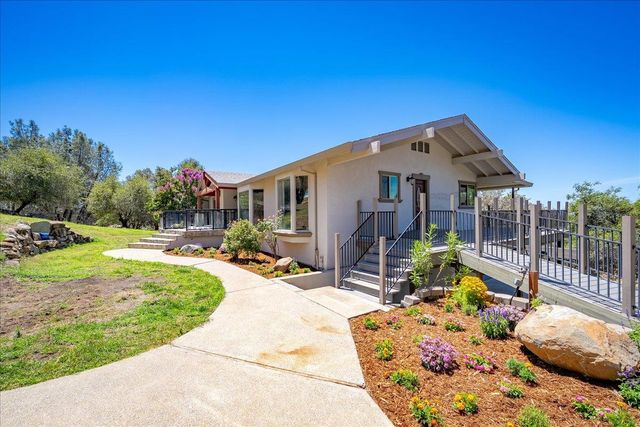 7955 Bullard Dr, Newcastle, CA 95658