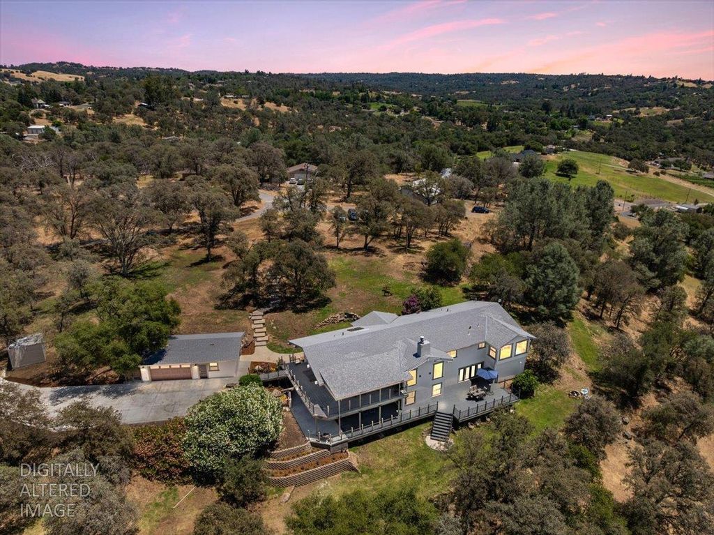 7955 Bullard Dr, Newcastle, CA 95658