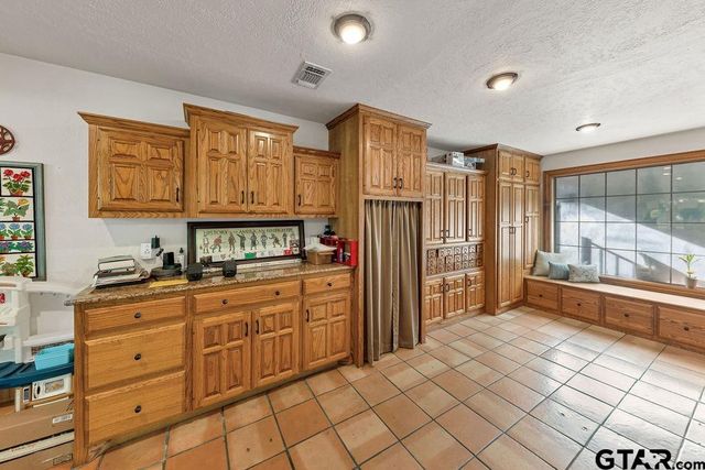 612 W Coke Rd, Winnsboro, TX 75494