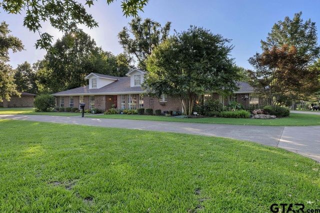 612 W Coke Rd, Winnsboro, TX 75494