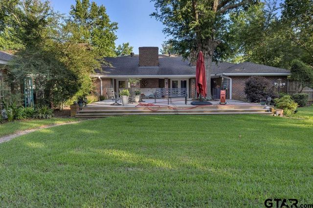 612 W Coke Rd, Winnsboro, TX 75494