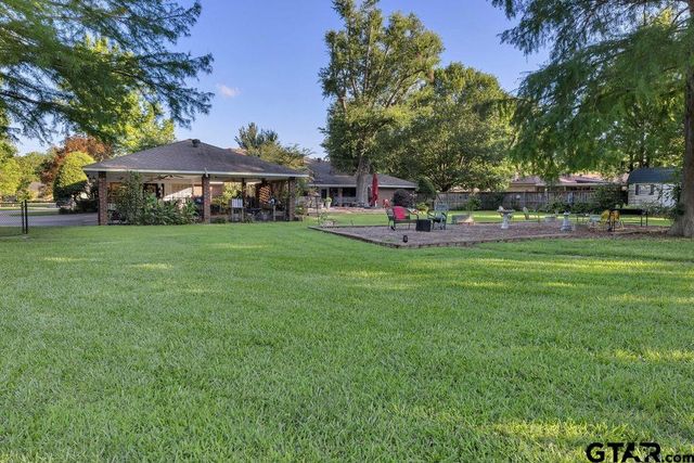 612 W Coke Rd, Winnsboro, TX 75494