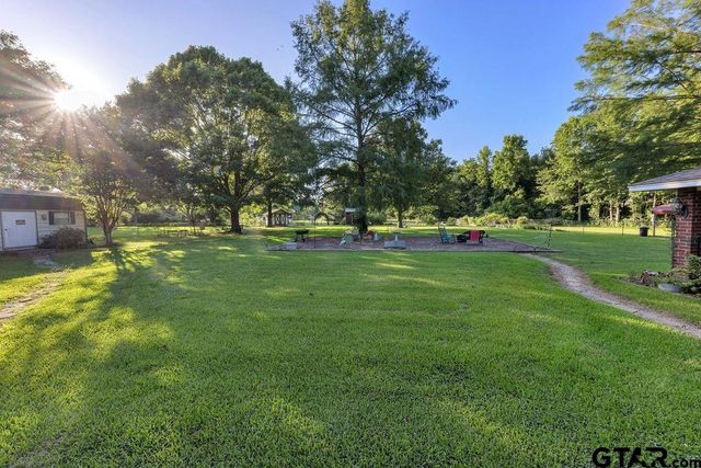 612 W Coke Rd, Winnsboro, TX 75494