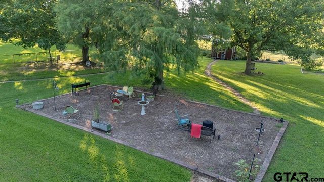 612 W Coke Rd, Winnsboro, TX 75494